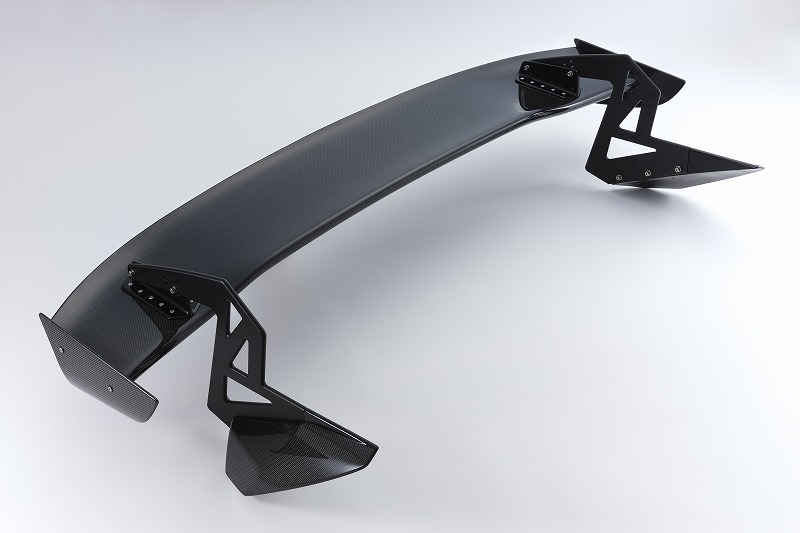 Spoon Crane Neck Carbon Wing