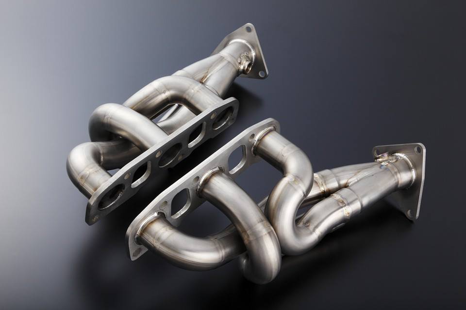 R1 Titan STTI Exhaust Manifold